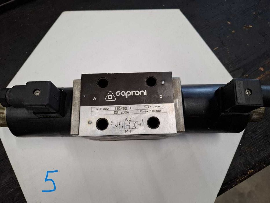 Хидравлични разпределители