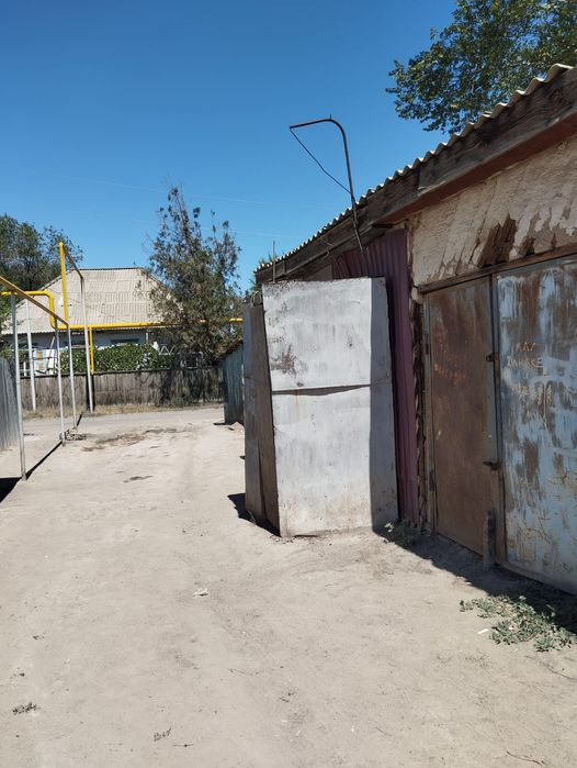 Продается квартира в бараке