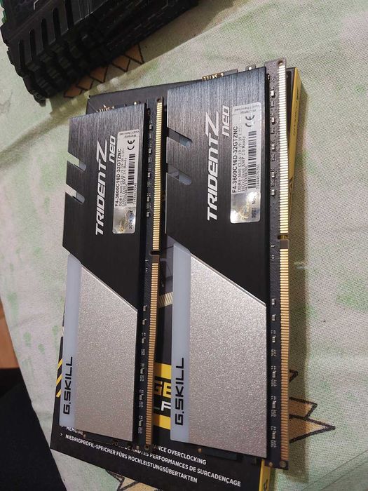 32GB 3600Mhz CL16 - DDR4 RAM памет
