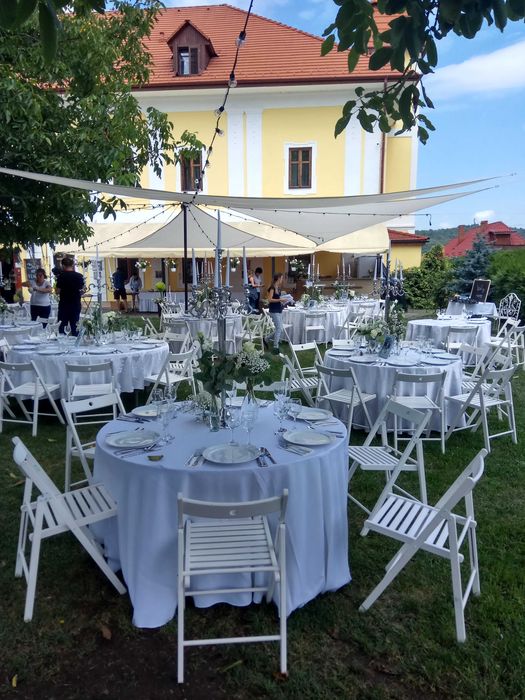 Corturi, mese, scaune evenimente
