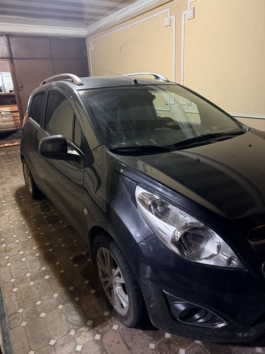 Spark sotiladi sirochni