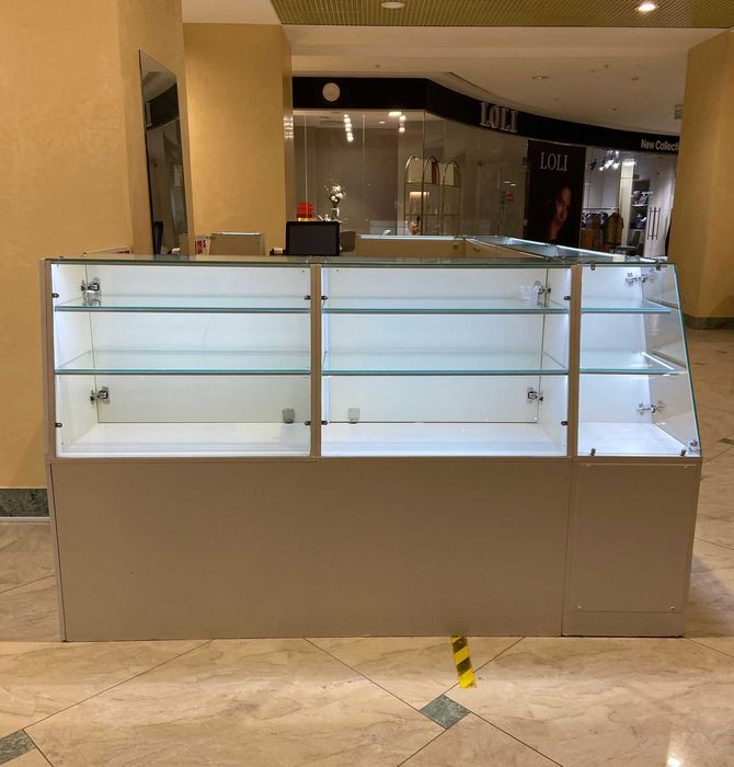 Продам бутик-остров 6 кв.