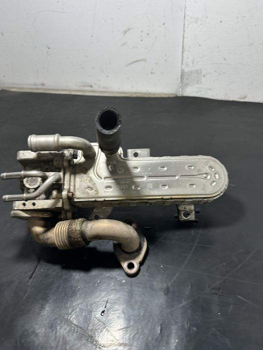 Racitor gaze EGR volkswagen Vw Golf 5 Jetta 1.9 TDI BXE BLS BKC