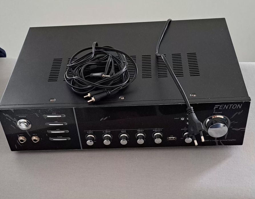 Sistem Yamaha  central NS-C51, doua difuzoare NS-B51 si Fenton AV320BT