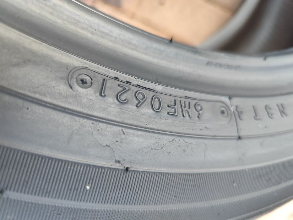 4 anvelope de vara Toyo 225-55-19 dot 2021 , profil 7-8 mm