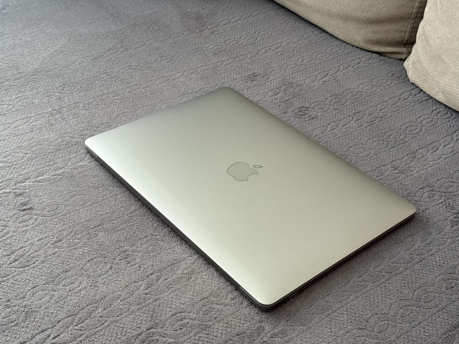Като Нов 13.3'Macbook Pro M1/16GB Ram/512GB SSD/Space Gray