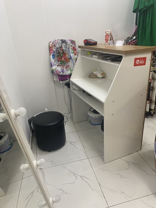 Продам ресепшн  для офиса