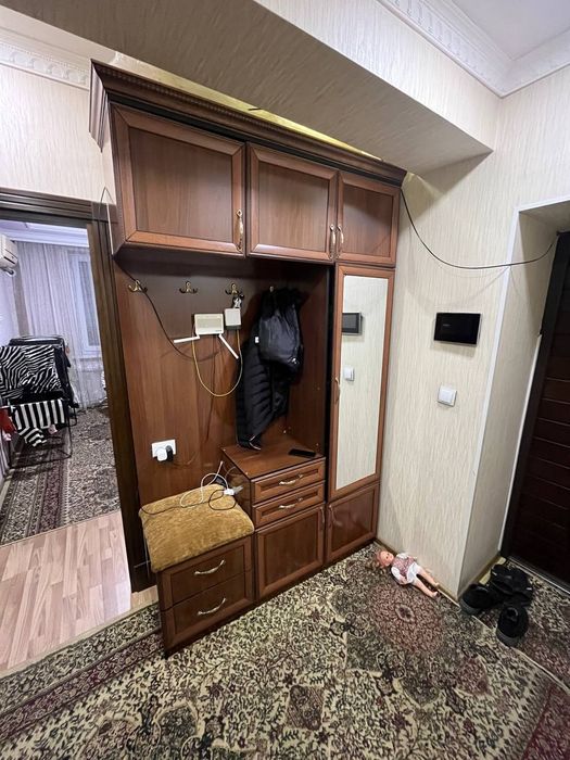 Мебель прихожка продам в хорошем качестве