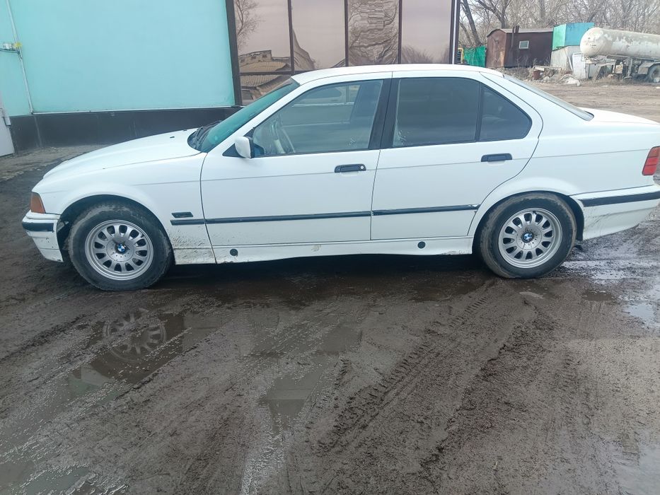 BMW.E36акпп продам