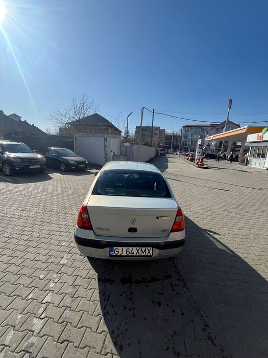 RENAULT Clio 2003 — imagine 5