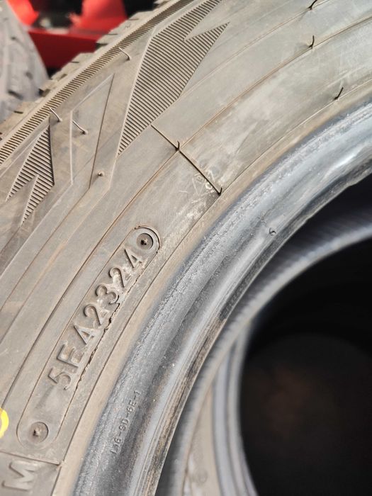 4бр.зимни гуми 205/65/16C Toyo