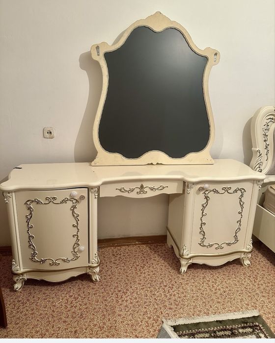 Спальный гарнитур Mona Liza