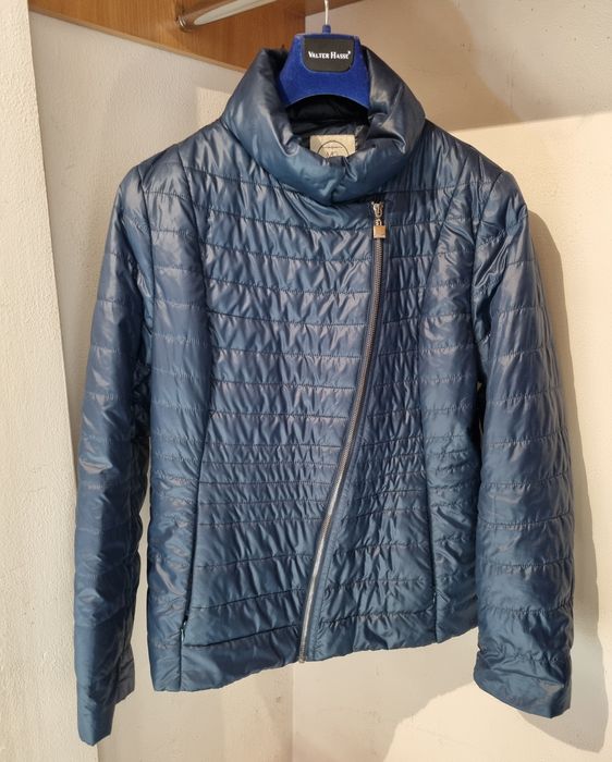 Продаются куртки ,демисезонные  размер 50-56 подойдёт!