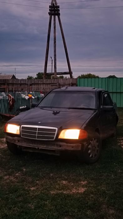 Mercedes C 180 W202