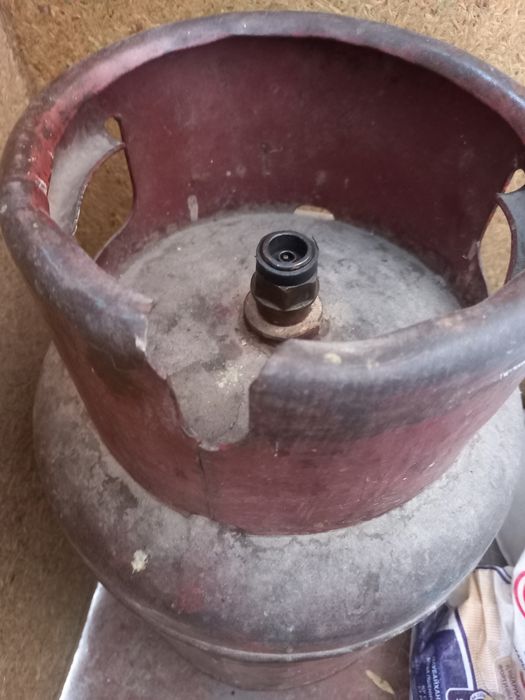 Маленький газовый балон.Кентау