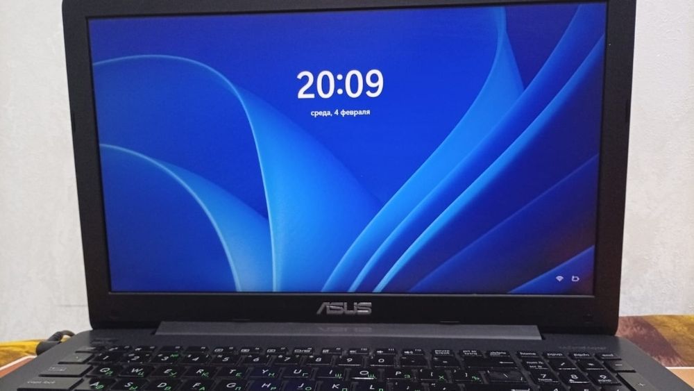 ПРОДАМ ноутбук Asus I5