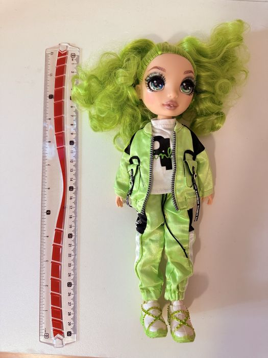 Кукла Rainbow High Fashion Doll – Jade Hunter