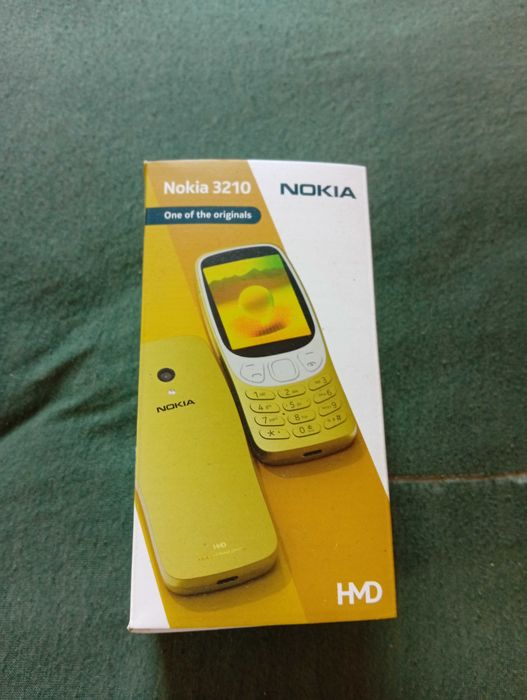 Nokia 3210 4g.          .
