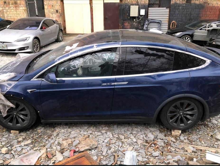 Тесла Tesla model X части