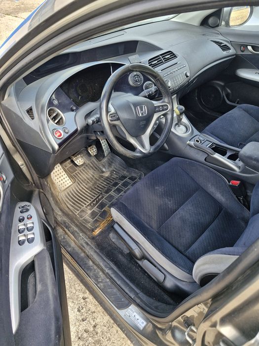 Хонда Сивик Civic ЛЯВ ВОЛАН 1.8i 140kc НА ЧАСТИ!