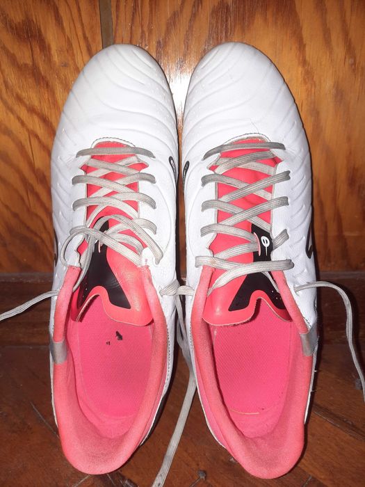 продавам бутонки