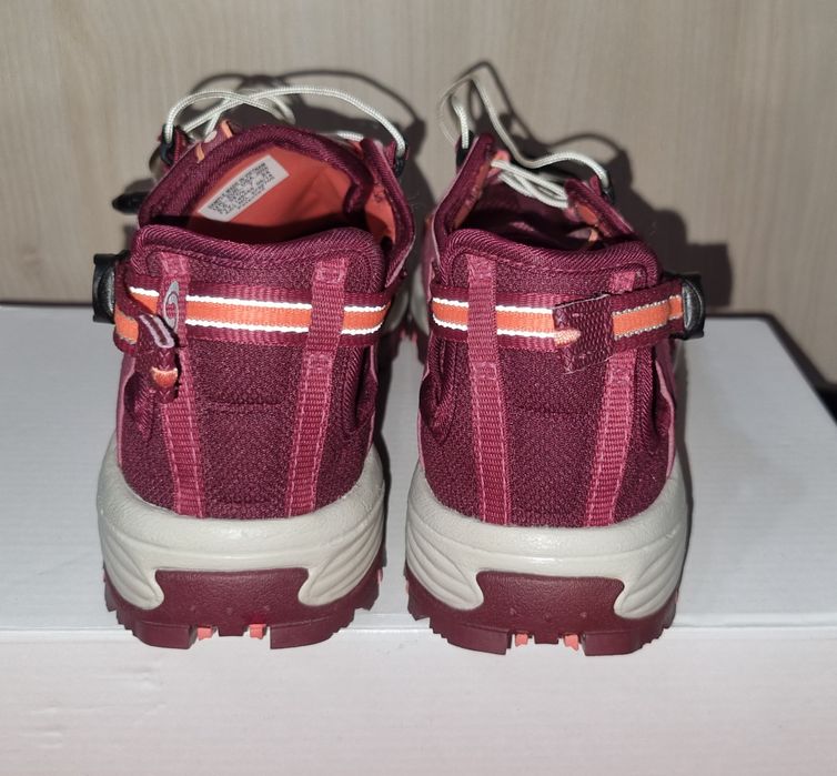 Sandale Salomon mărime 38 și 2/3