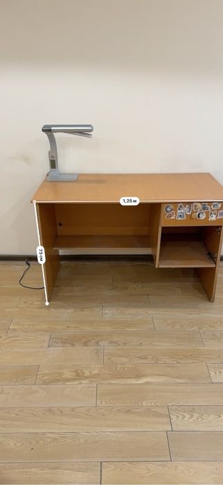 Продам стол письменный