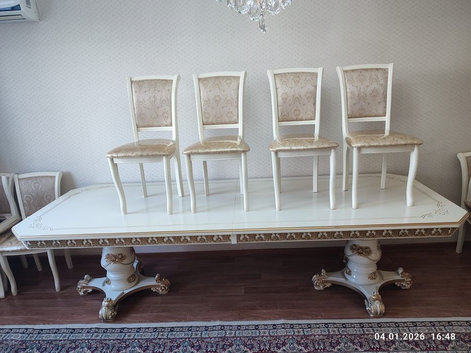 Продам стол со стульями