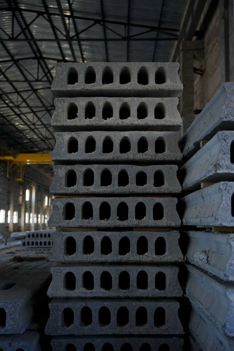Заводские новые плиты перекрытия