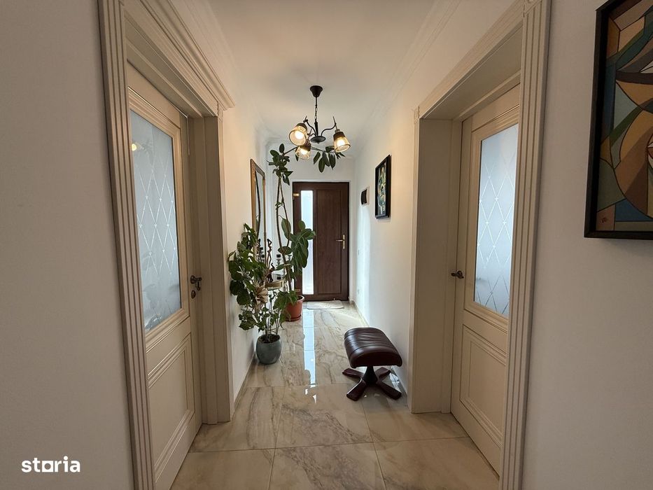 Casă individuală de vânzare – Cartier Izvor