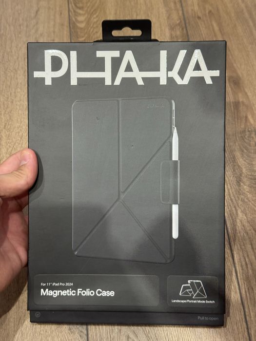 Карбонови Кейсове Pitaka за iPhone и iPad.