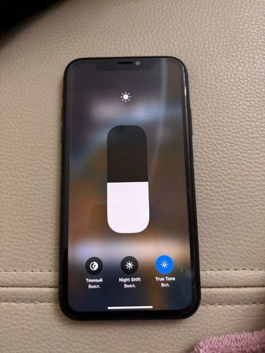 Продается Iphone xr 64гб (емкость:74%)