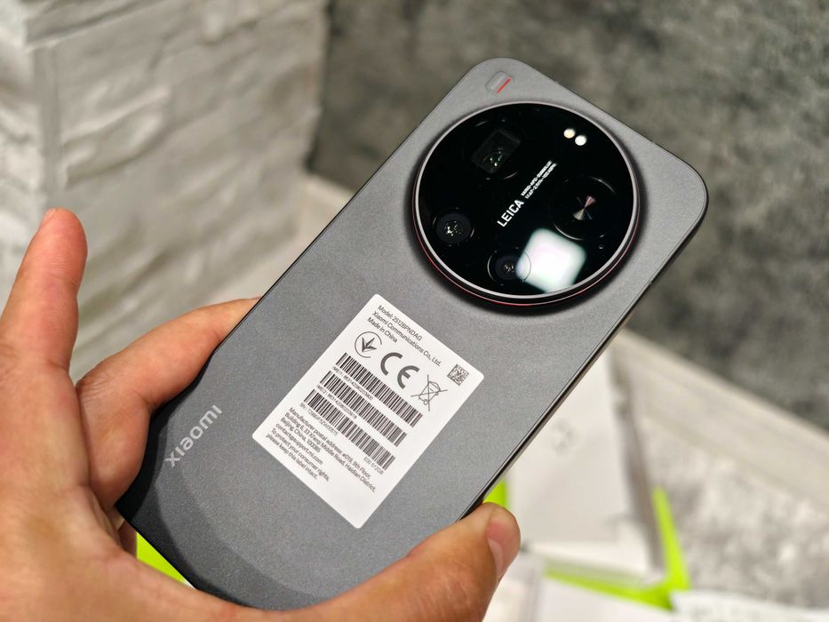 Xiaomi 17 ultra , black - 16g.b.  RAM -512 ROM