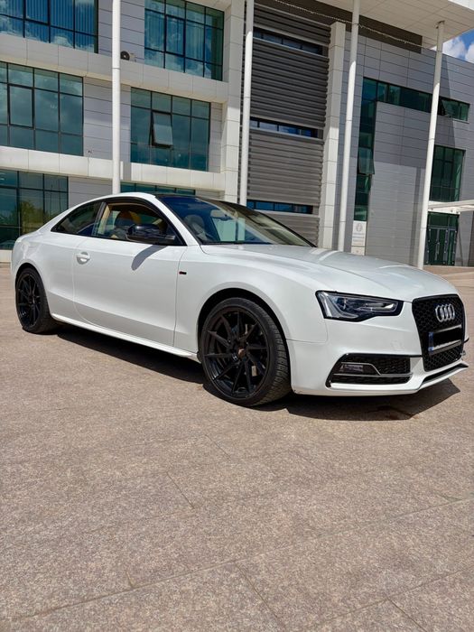 Audi A5 Coupe. 330CP