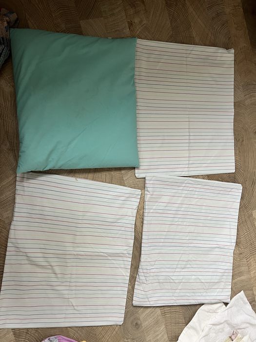 Lot cu perna pene si puf si lenjerie