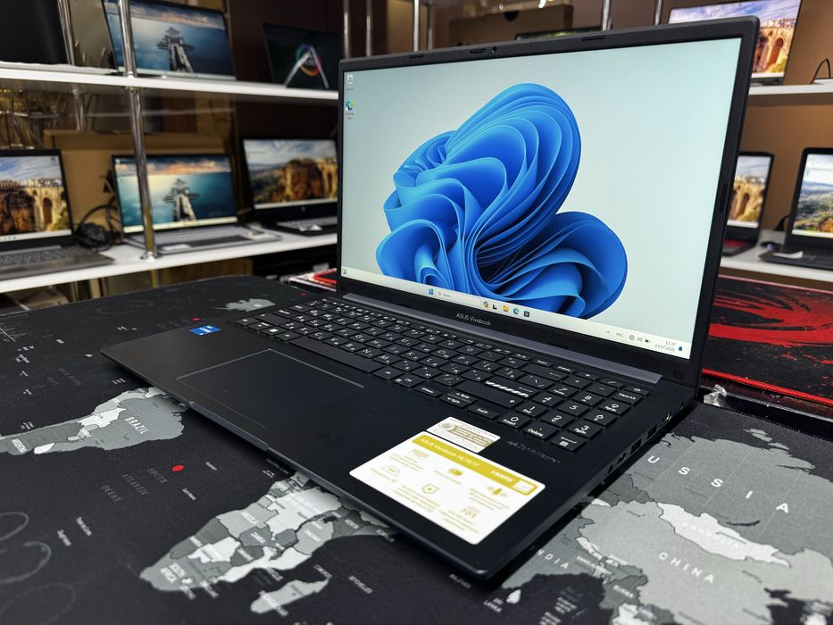 Ноутбук Asus VivoBook 15 i3-1215U/8GB/SSD256GB