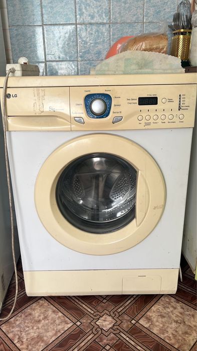Стиральные машины от Indesit и от LG