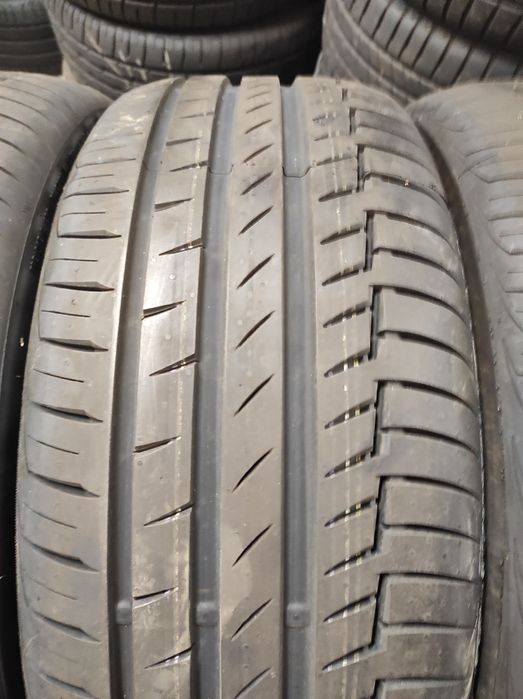 235/45/18 Continental