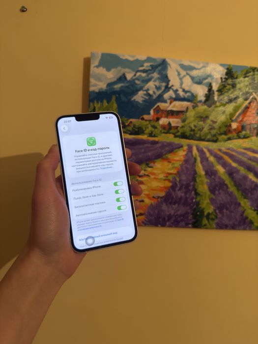 продаю айфон 13/Iphone 13