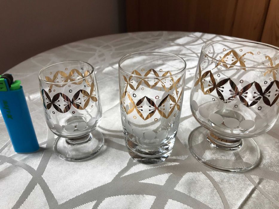 Антики стъкло,чаши