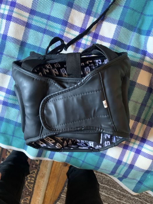 Боксьорска каска