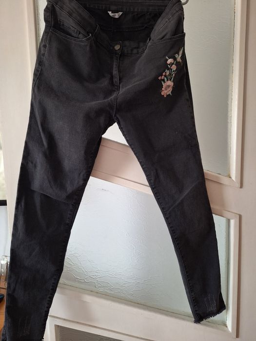 Blugi elastici femei  Pepco