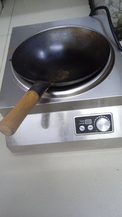 Индукционная Плита