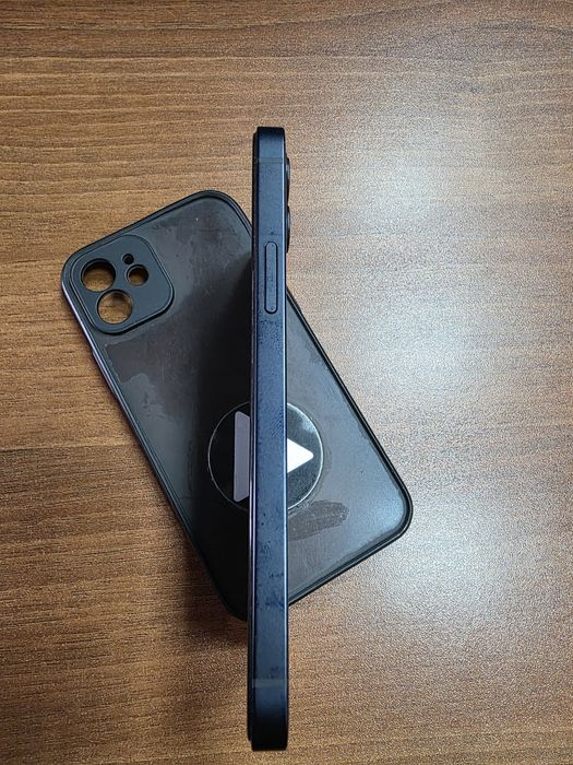 Iphone 12 (128 Gb) продам