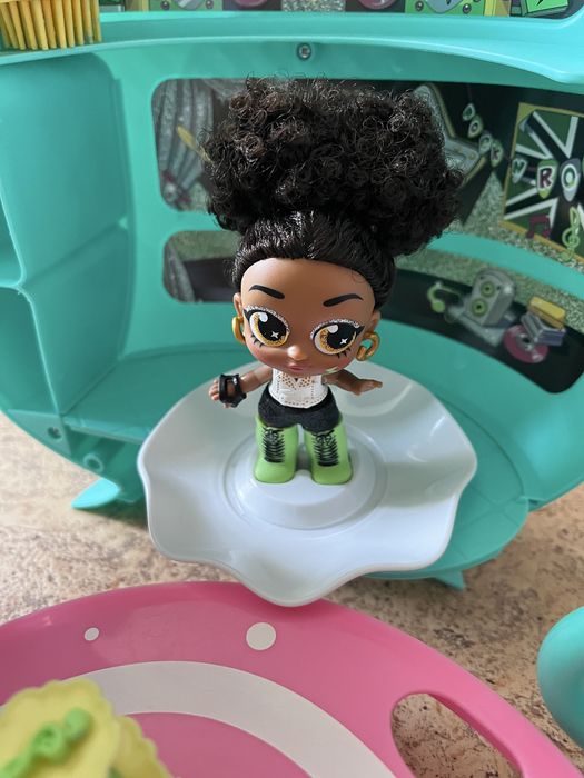 Продам красивый набор кукол