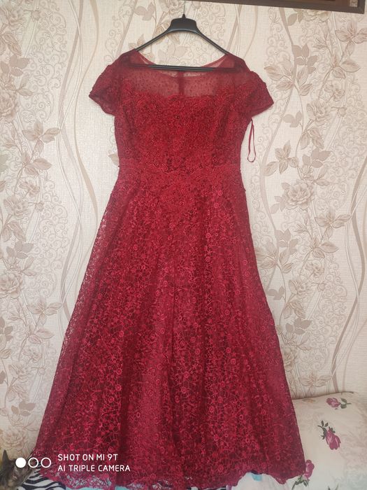 Продается платье