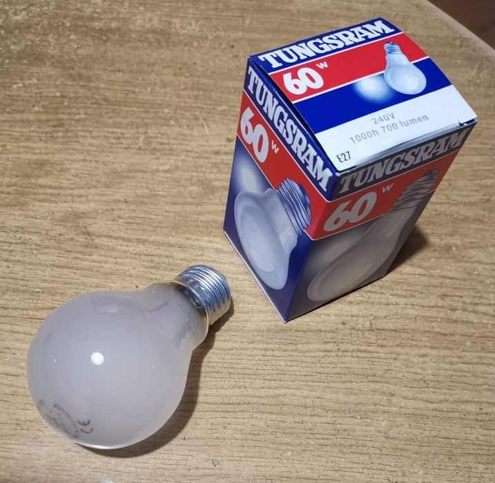 Крушки с нажежаеми жички, енергоспестяващи , халогенни, живачни и др