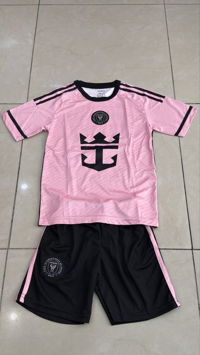 Детски футболен екип Лео Меси