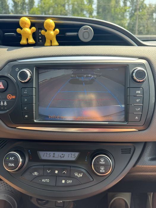 Toyota Yaris Hybrid 2017