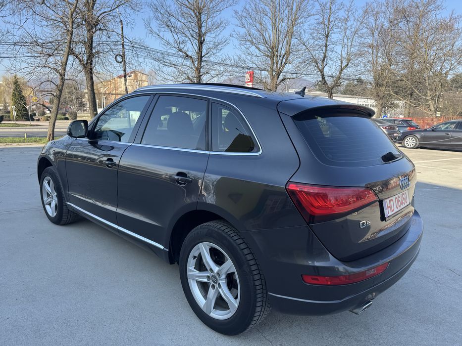Audi Q5 Quatro, 3.0 Tdi 245 cp,S-tronic- Distronic-Panoramic-Navi-Xeno